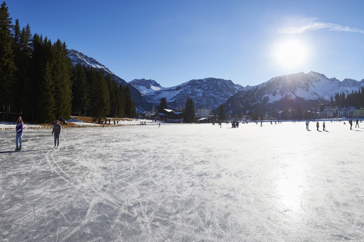 Arosa_ice-skating © Arosa Tourism