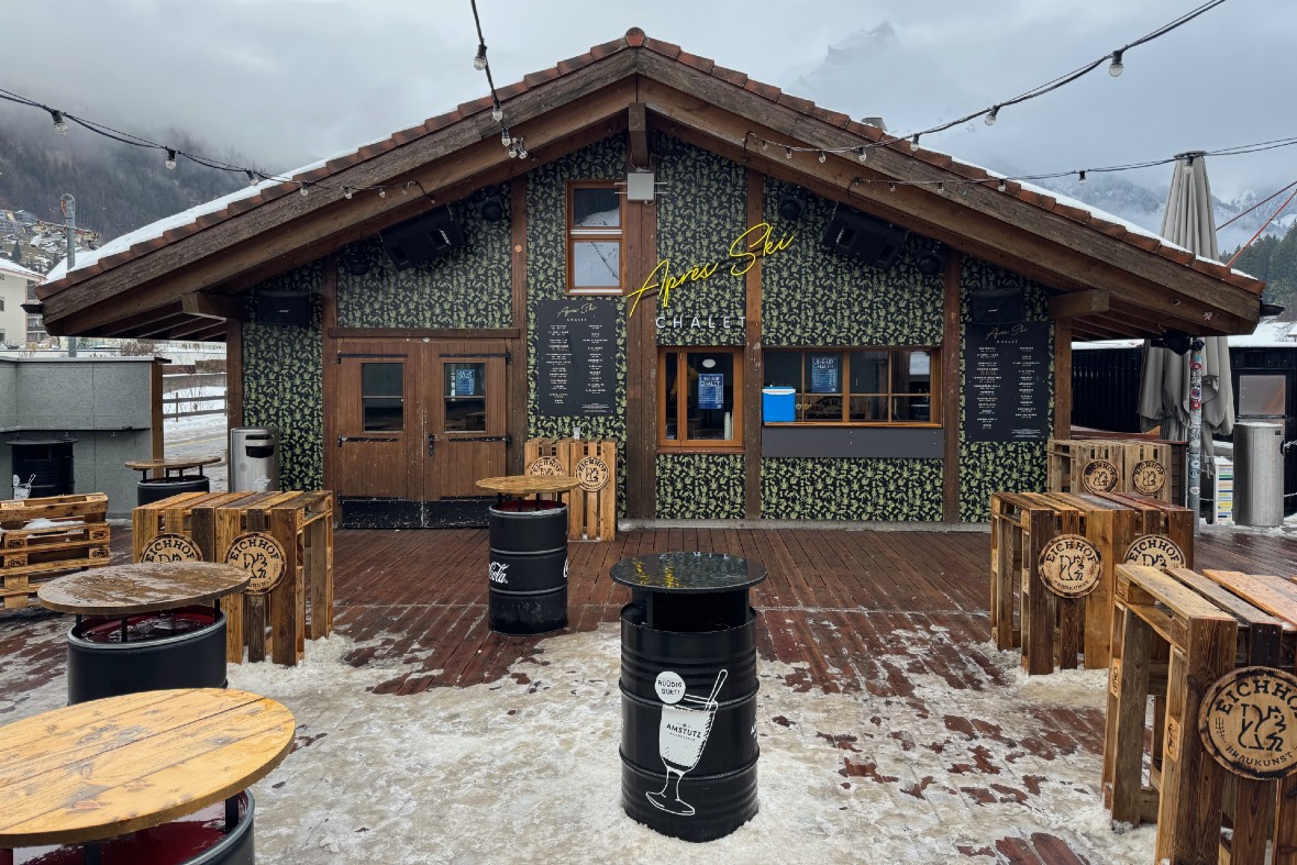 Engelberg Mountain Restaurants Chalet for Apres-Ski © Ultimate-Ski.com