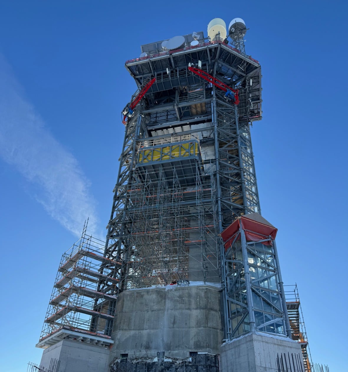Engelberg's Titlis Tower under construction 2025 © Ultimate-Ski.com