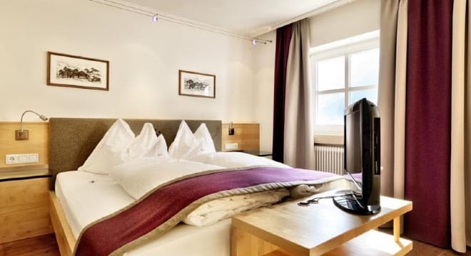 Goldener Adler Ischgl Bedroom