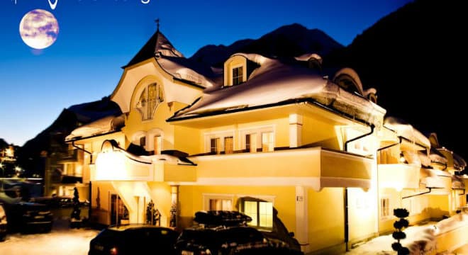 Hotel Ischgl Exterior