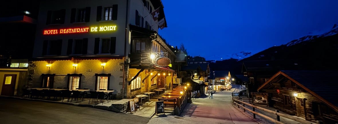 Hotel Restaurant de Moiry Grimentz © Ultimate-Ski.com