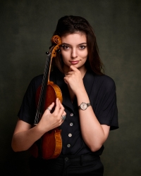 Andrijana Durmišević, violin